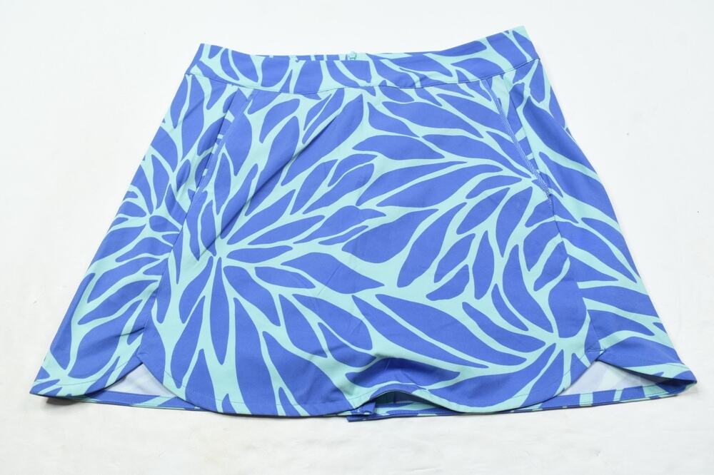 Vineyard Vines Blue and Aqua Leaf Print Golf Skort